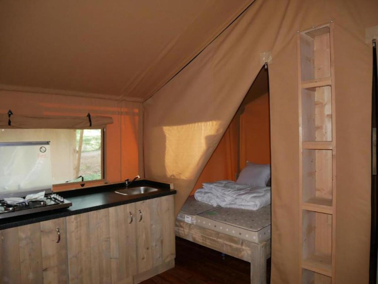 Camping De La Foret Seasonova Sillé-le-Guillaume Εξωτερικό φωτογραφία